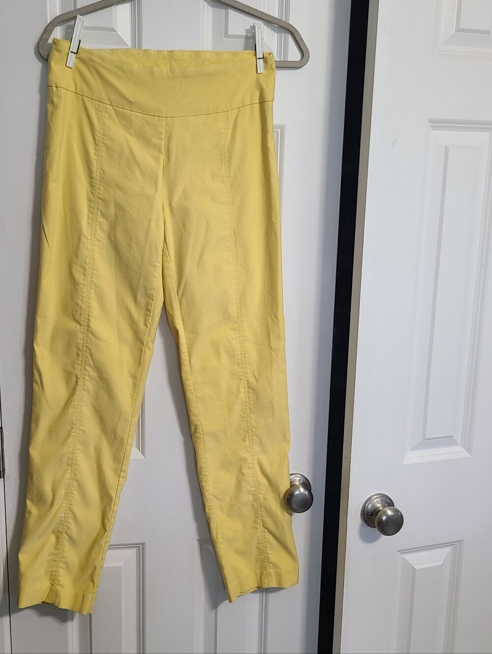 New Direction Women’s Yellow Stretch Pull-On Pants